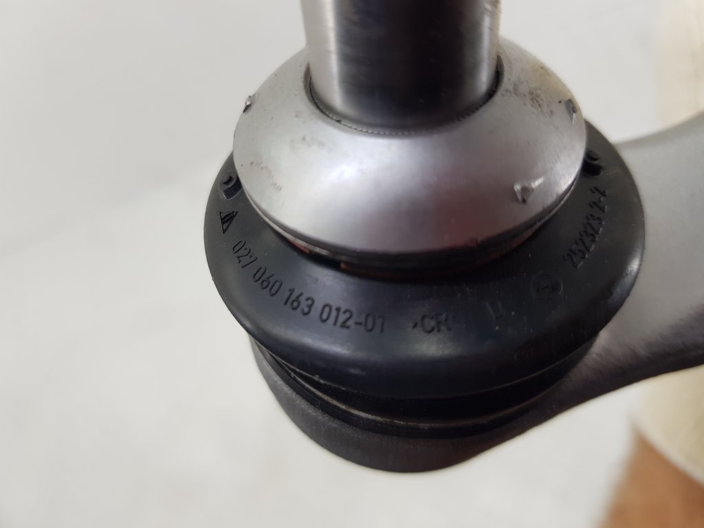 324575