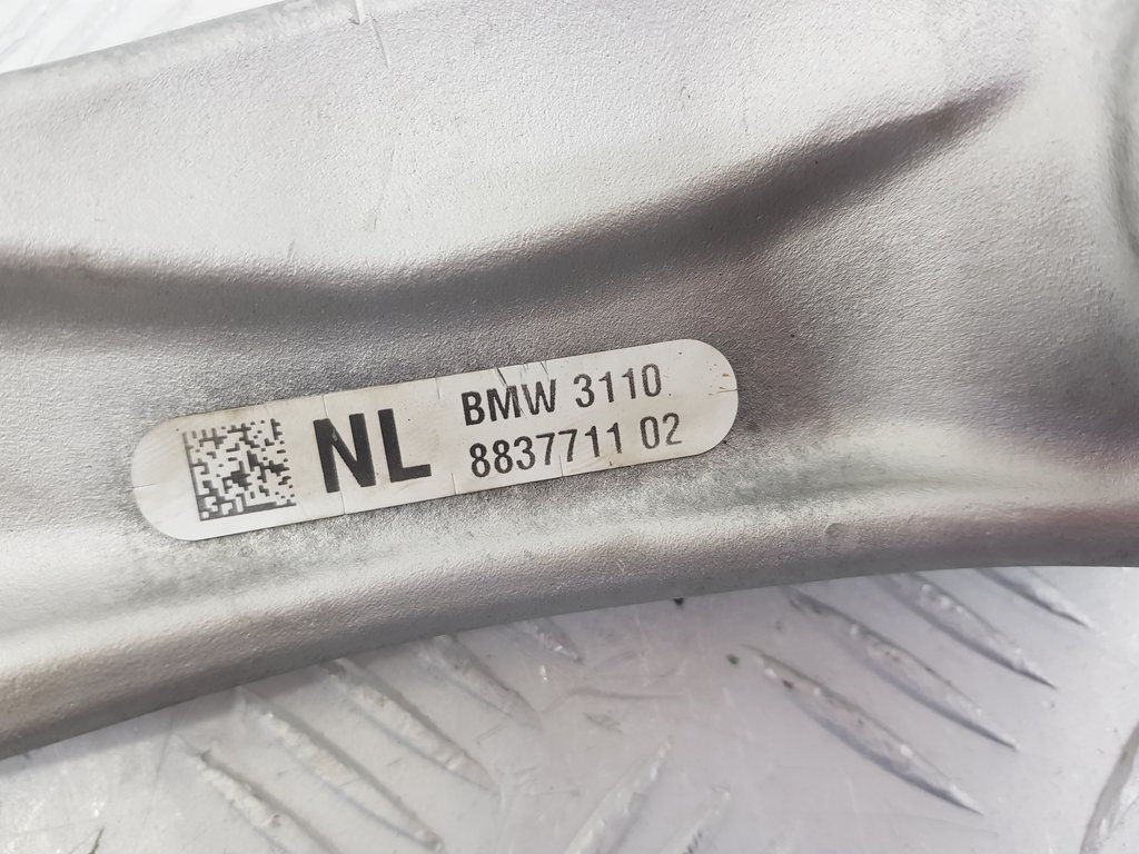 324604