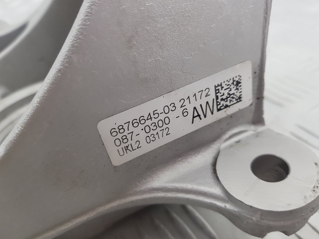 324614