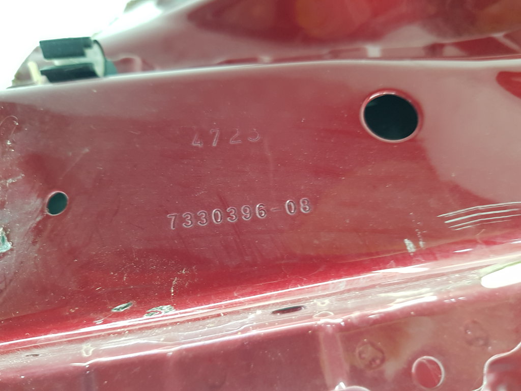 324721