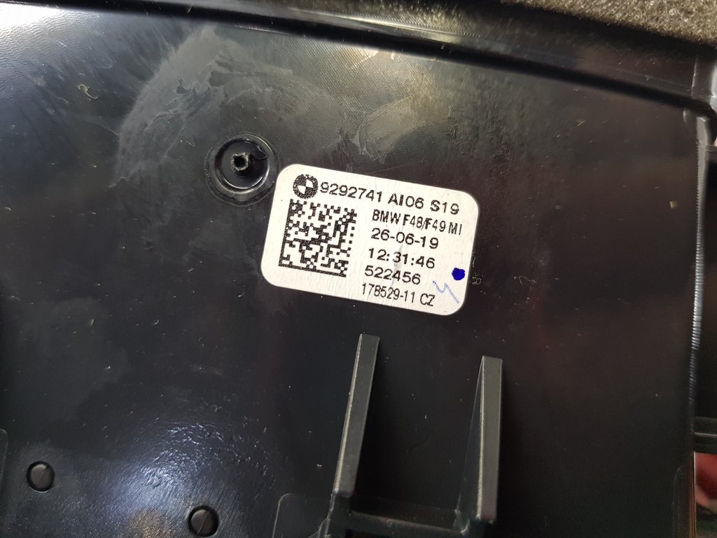 324806
