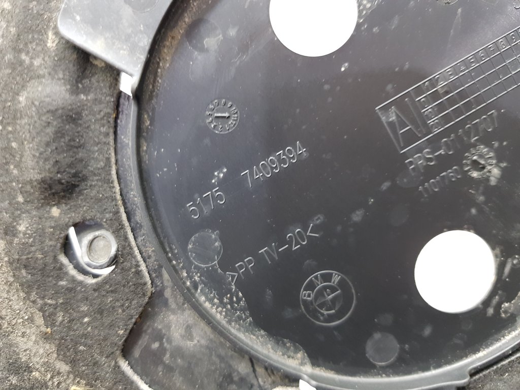 324834
