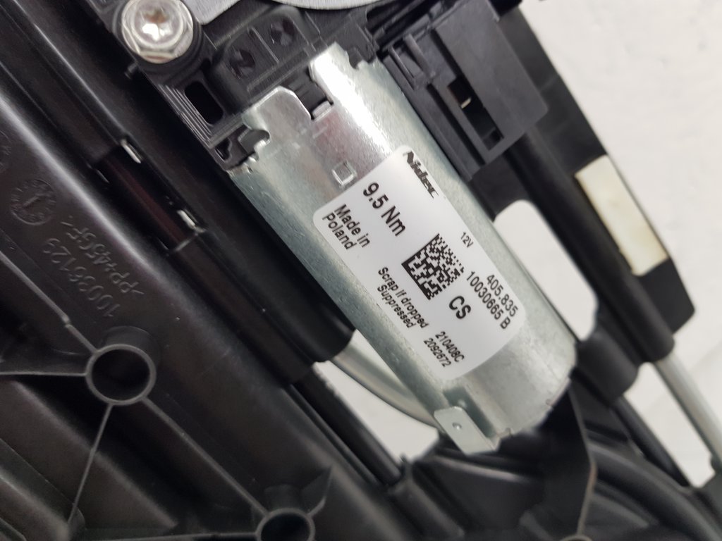 324861