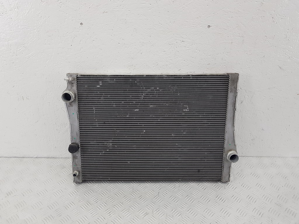 324904
