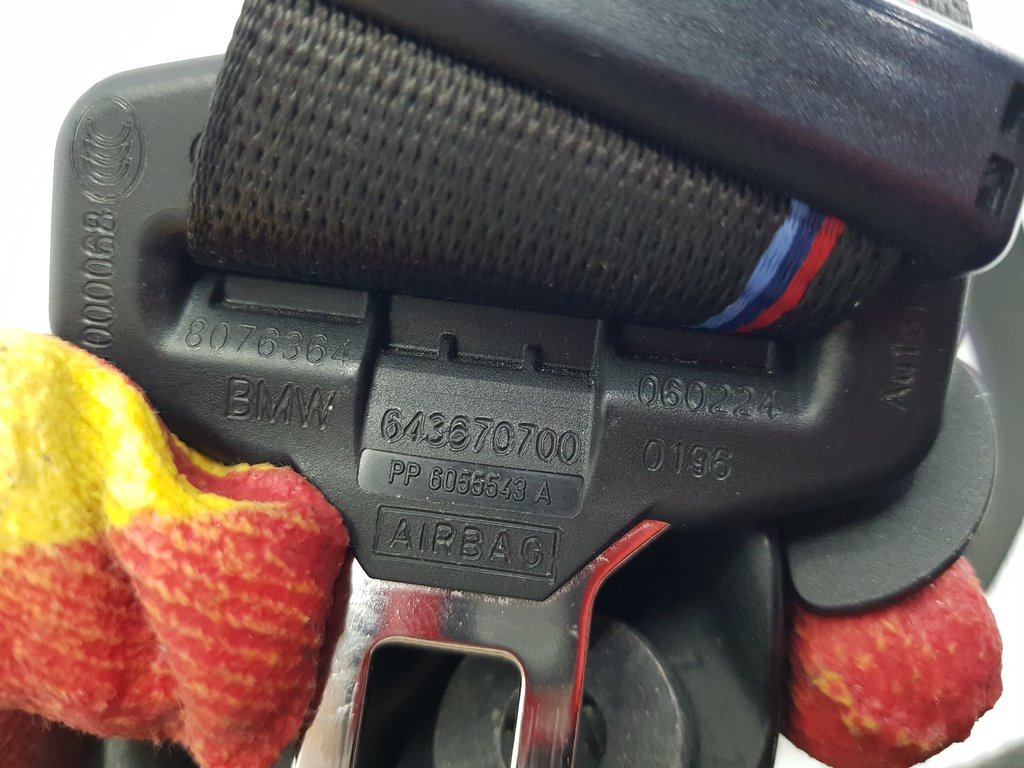 325072