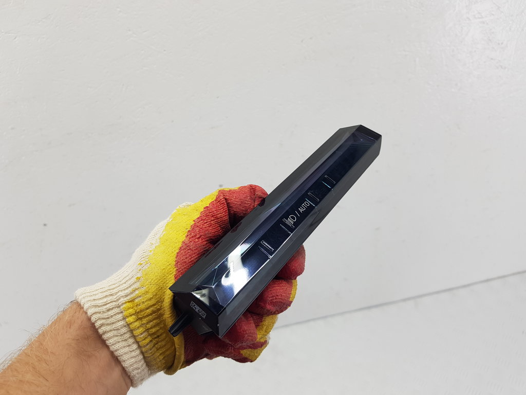 325099
