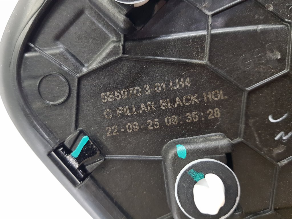 325217
