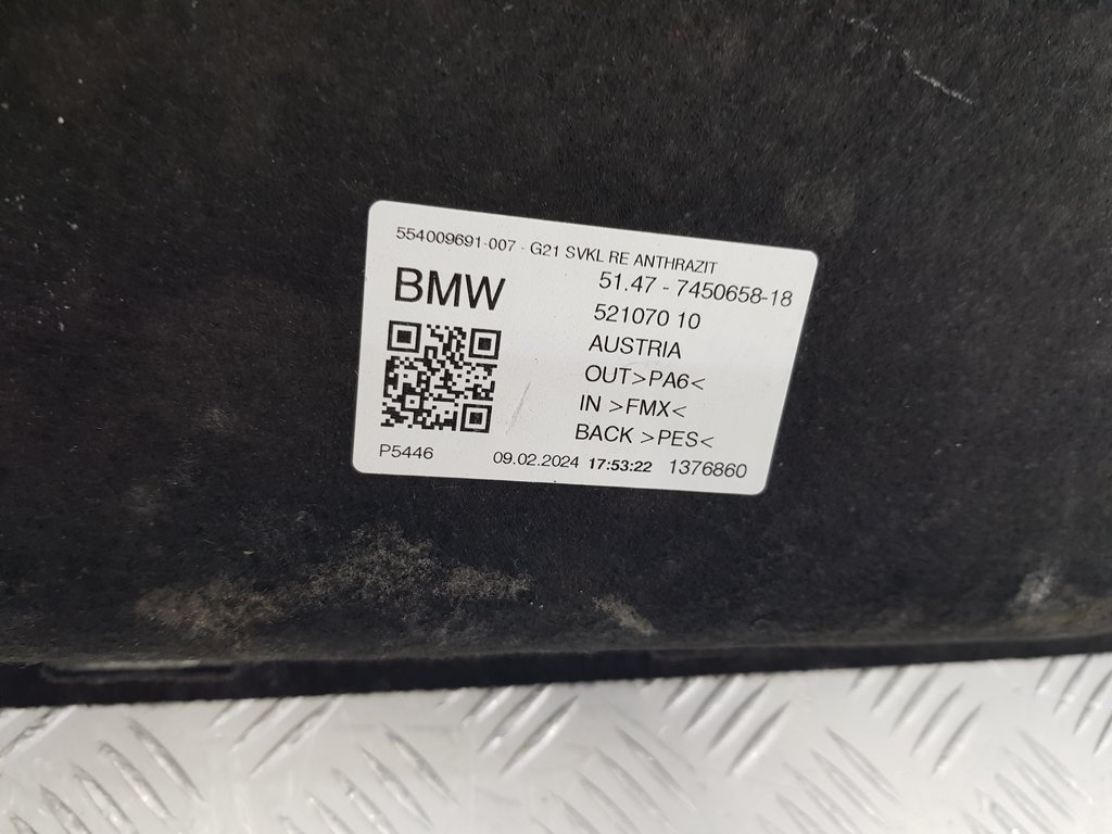 325232