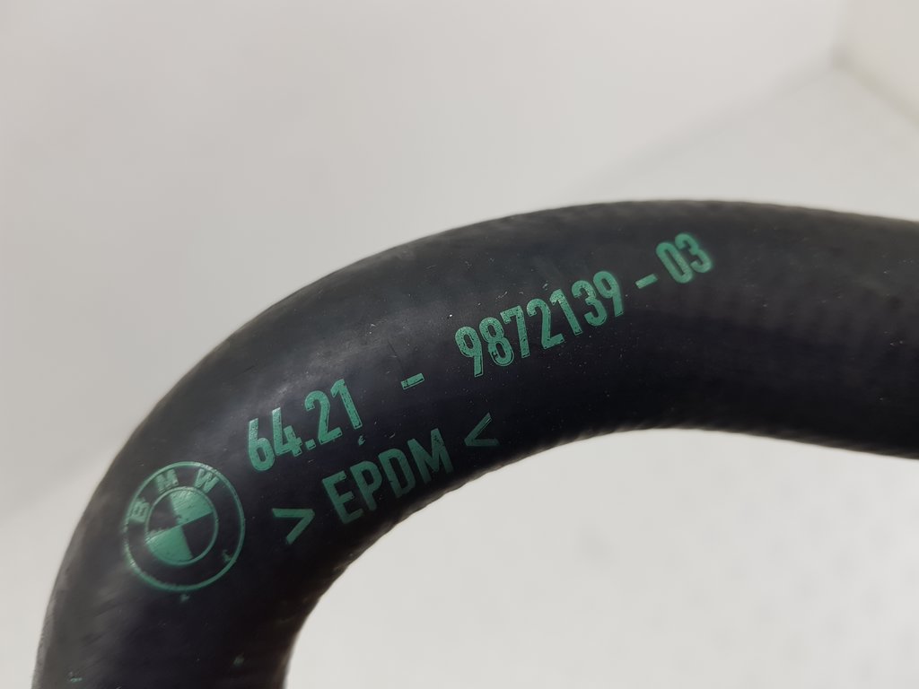 325418