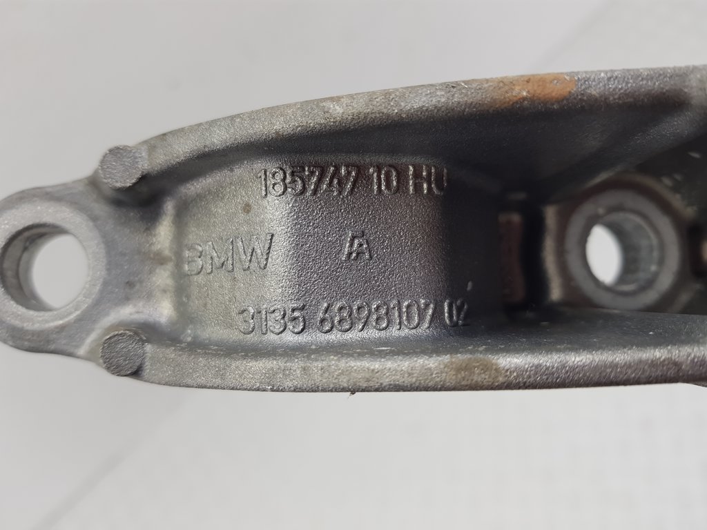 325430