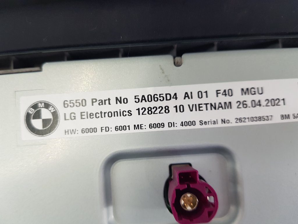 325460