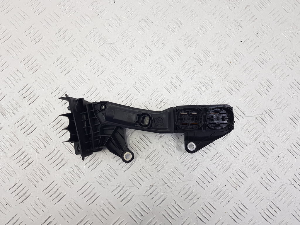 325544