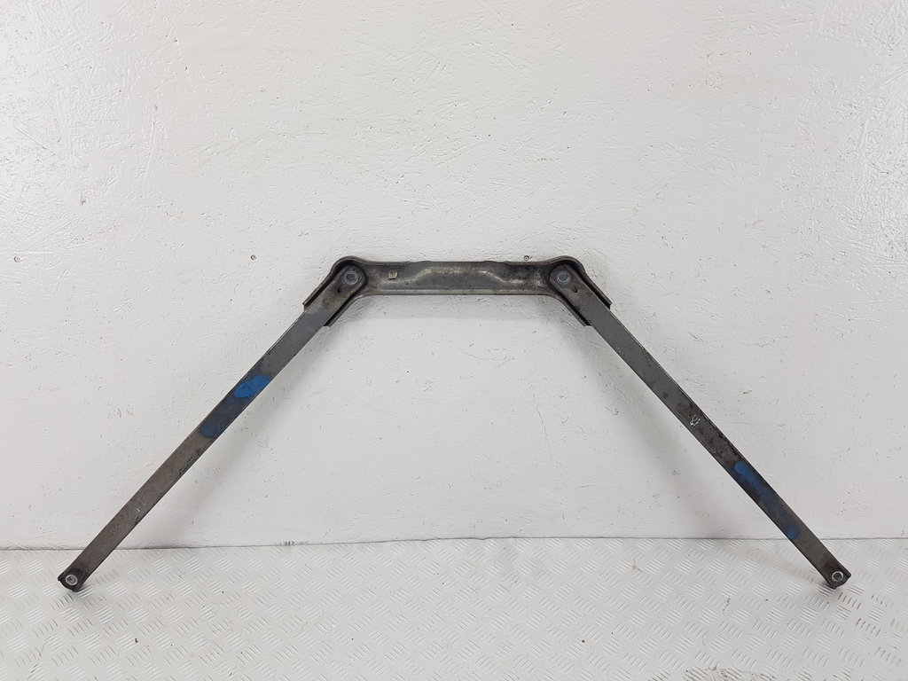 325617