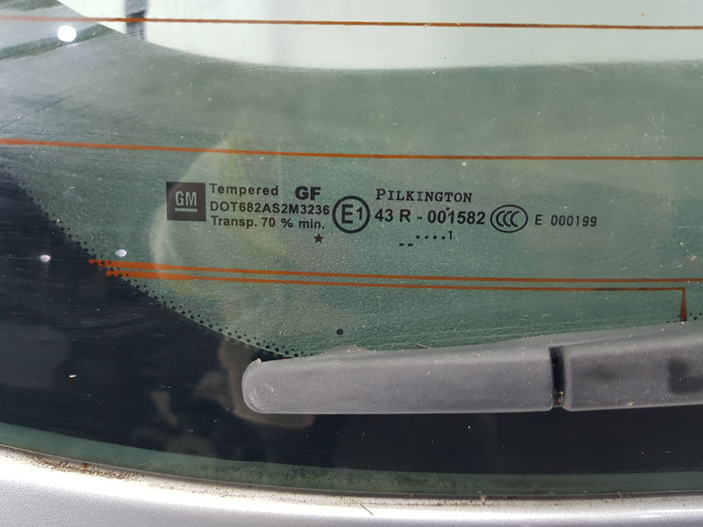 326929