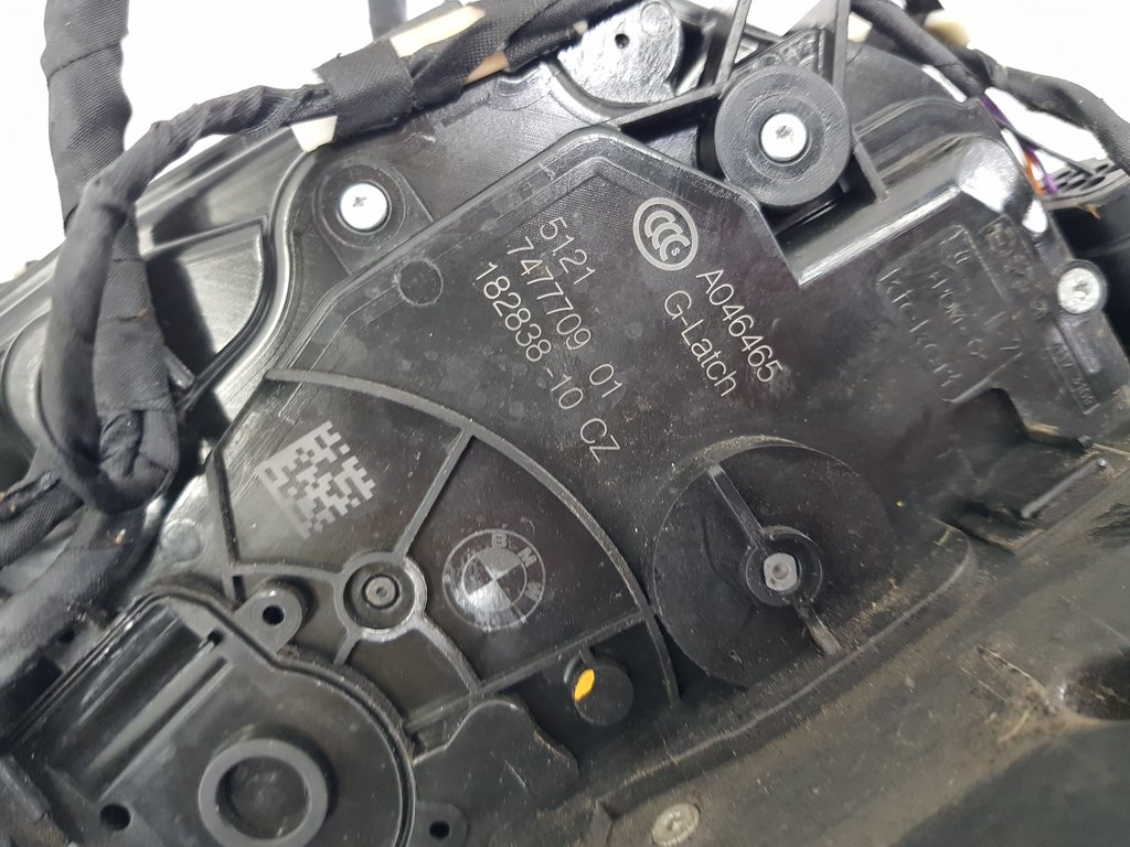 329113