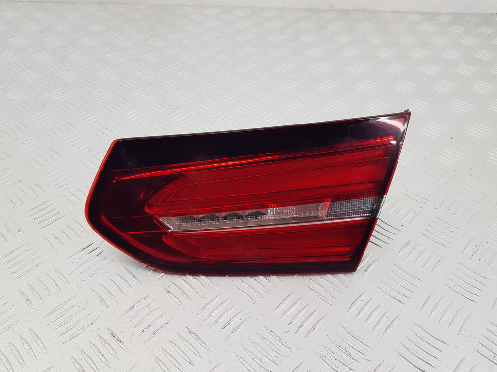 330323