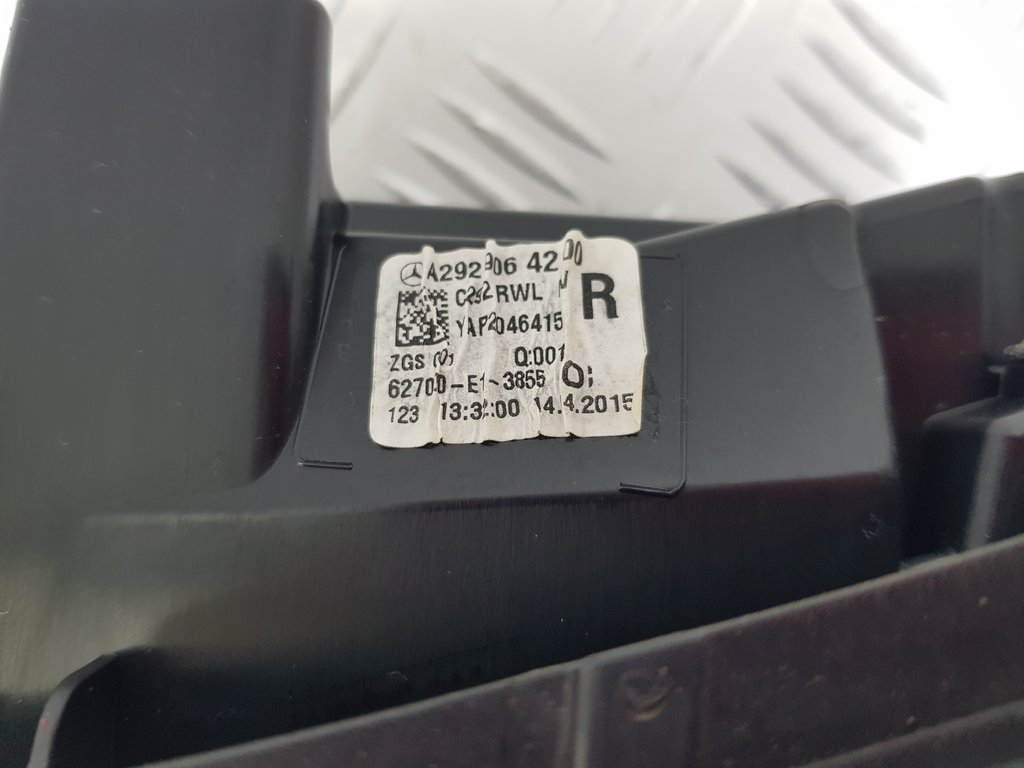 330324