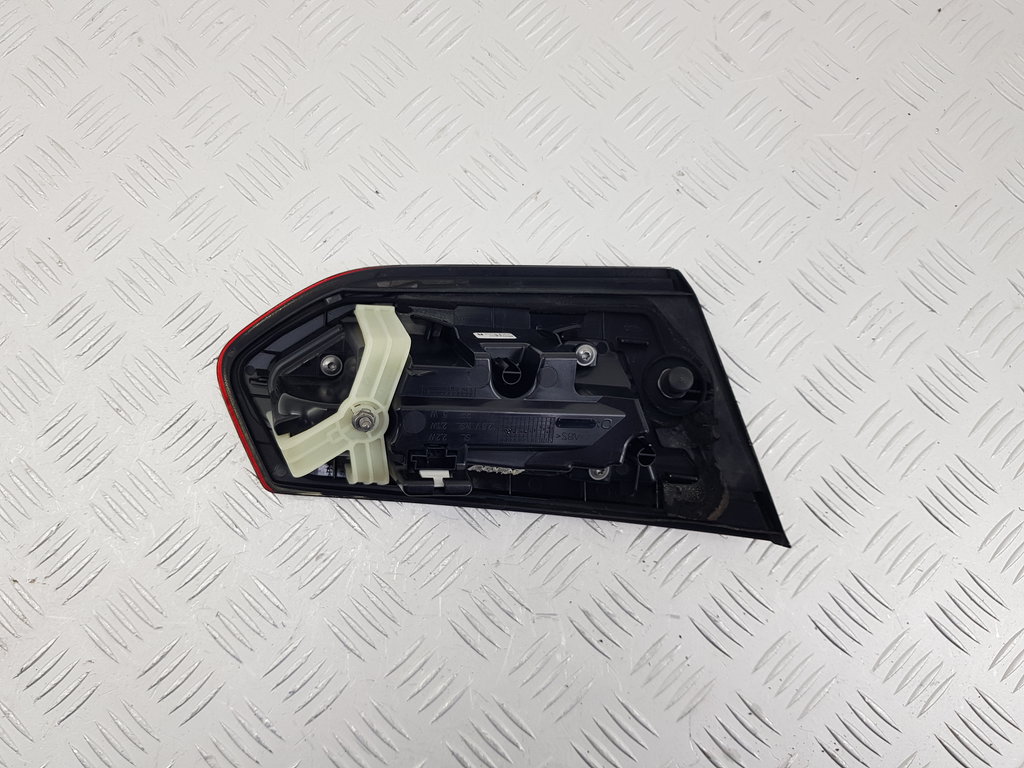 330325