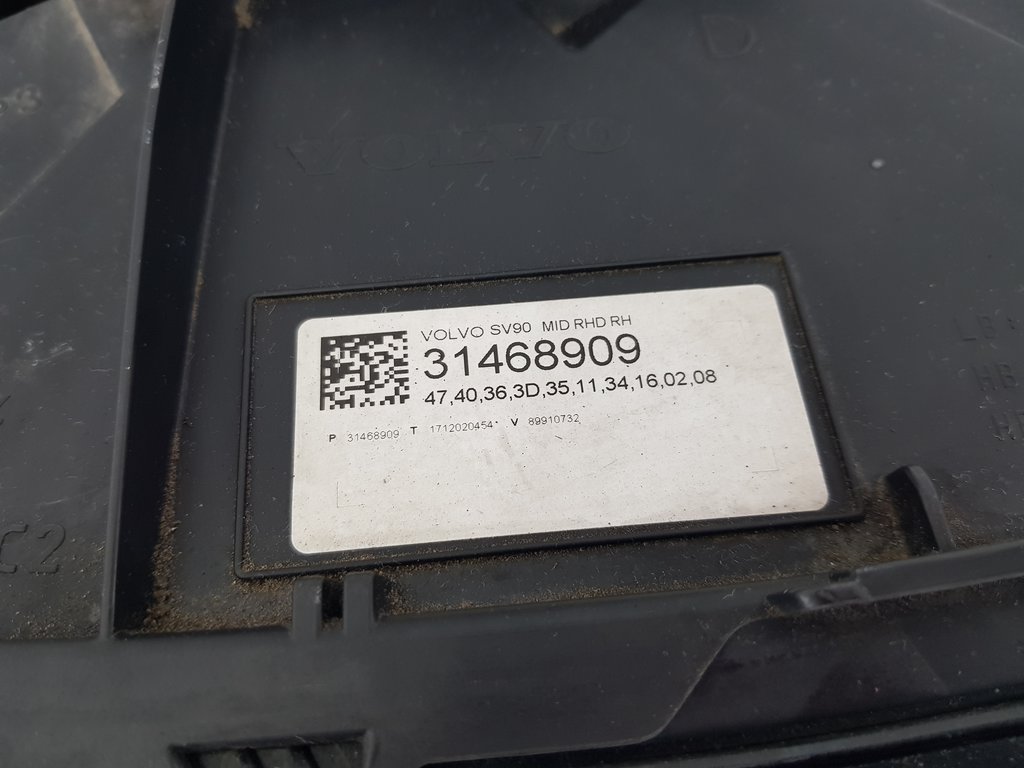 330496