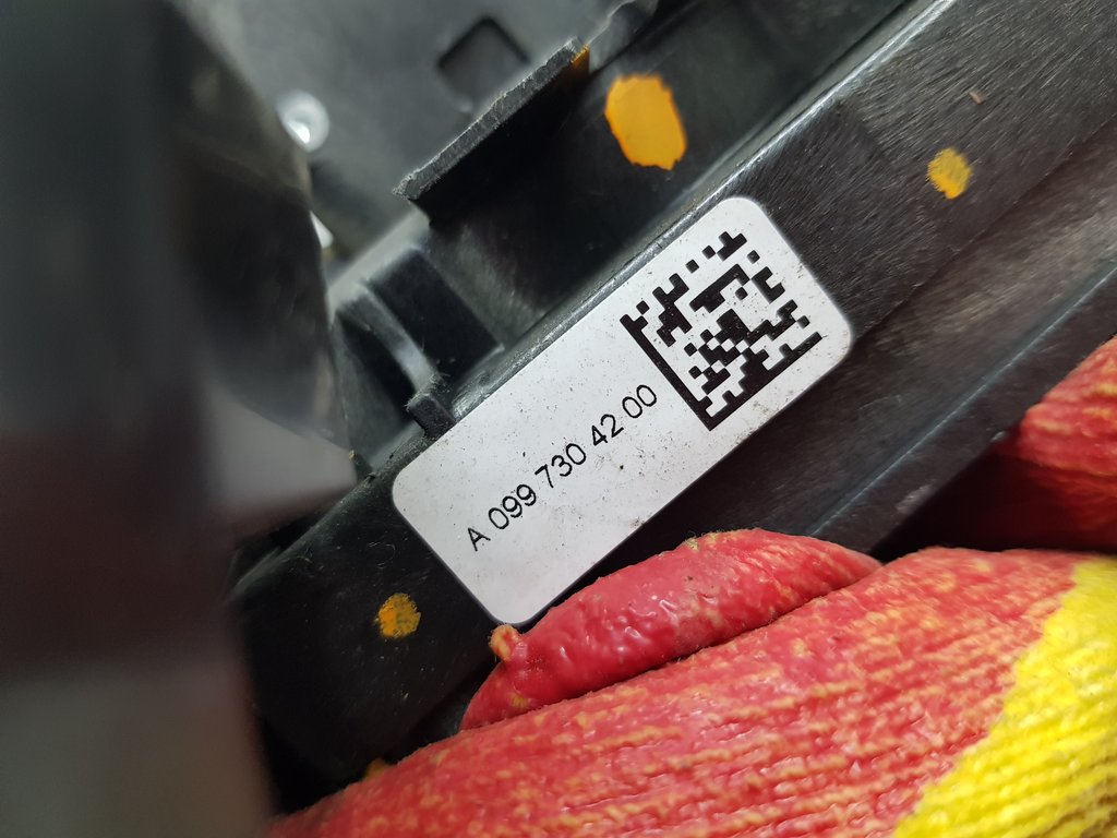330559